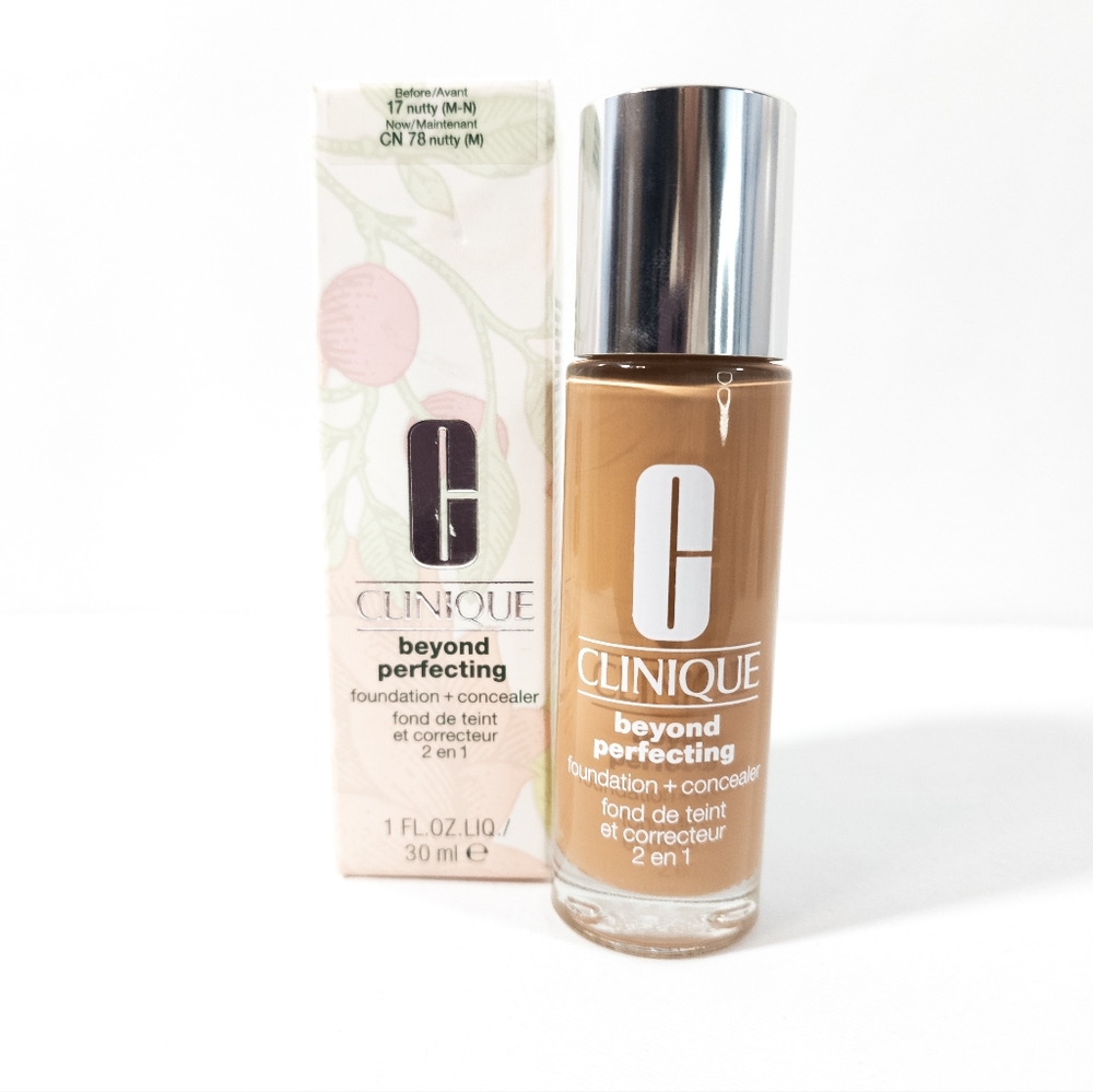 Clinique Beyond Perfecting Foundation + Concealer MO. 17 Nutty - Picture 2 of 4